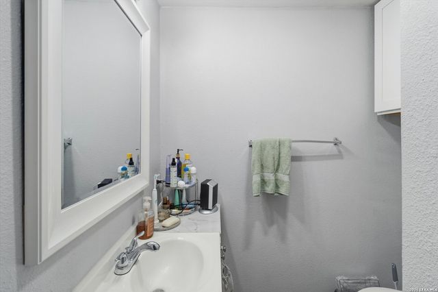 434 Buckingham Ave, San Antonio, TX 78210