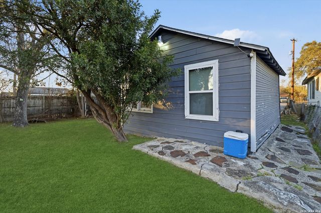 434 Buckingham Ave, San Antonio, TX 78210
