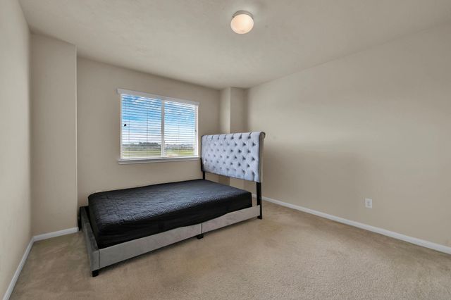 11620 Champions Green Drve Drive, Houston, TX 77066