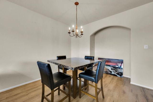 11620 Champions Green Drve Drive, Houston, TX 77066