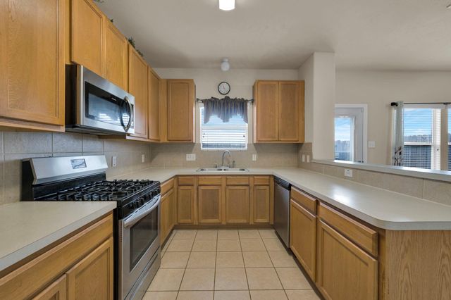 11620 Champions Green Drve Drive, Houston, TX 77066