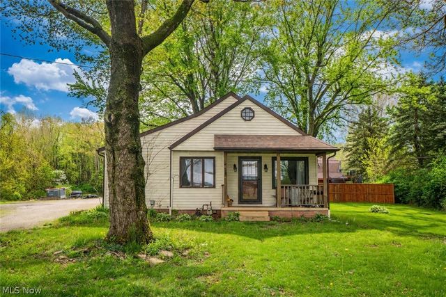 8178 Navarre Road SW, Massillon, OH 44646