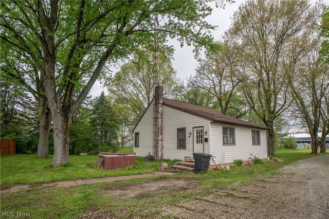 8178 Navarre Road SW, Massillon, OH 44646
