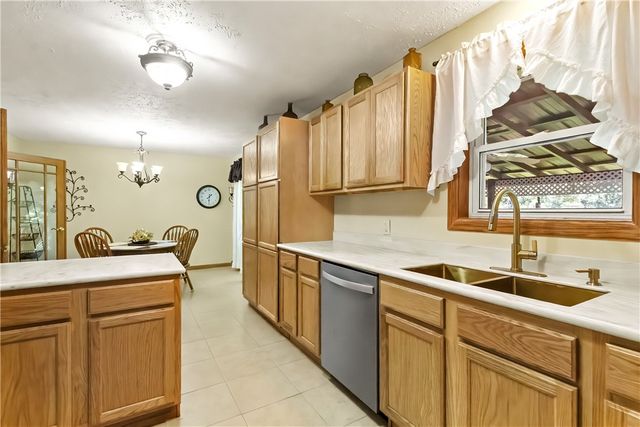 703 N Liberty Street, Harrison, AR 72601