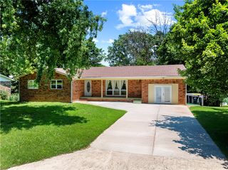 703 N Liberty Street, Harrison, AR 72601