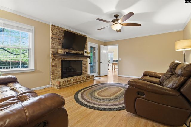 504 shadowbrook, Columbia, SC 29210
