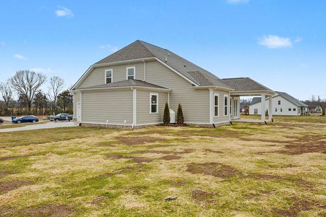 7404 Legends Way, Murfreesboro, TN 37129