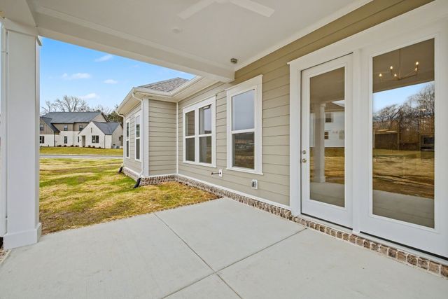 7404 Legends Way, Murfreesboro, TN 37129