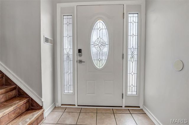 13 Greenfield Drive, St Peters, MO 63376