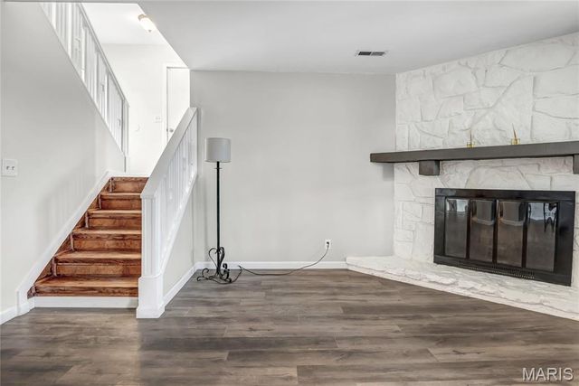 13 Greenfield Drive, St Peters, MO 63376