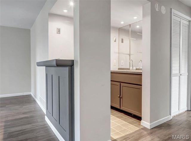 13 Greenfield Drive, St Peters, MO 63376