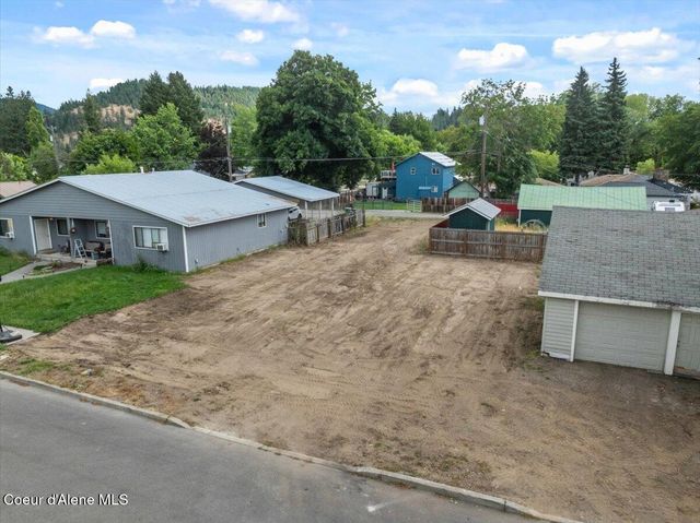 1210 N 10th ST, Coeur D'alene, ID 83814