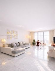 800 Parkview Dr 928, Hallandale Beach, FL 33009