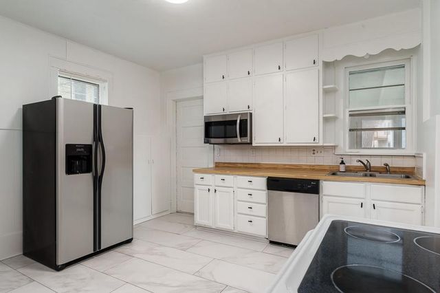 1015 Prairie Avenue, Beloit, WI 53511