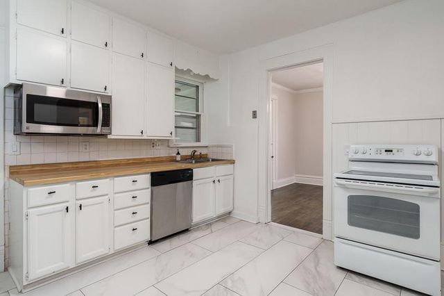 1015 Prairie Avenue, Beloit, WI 53511