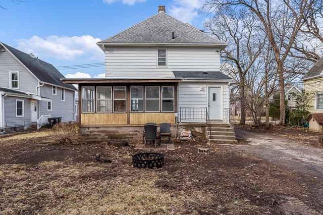 1015 Prairie Avenue, Beloit, WI 53511