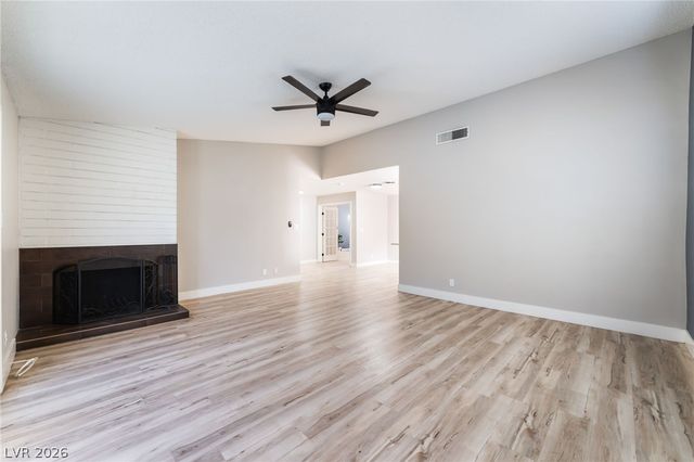 2129 North Michael Way, Las Vegas, NV 89108