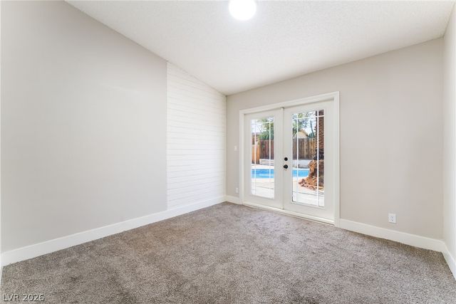 2129 North Michael Way, Las Vegas, NV 89108