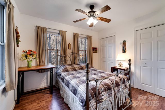 109 Hog Cove Road, Sylva, NC 28779