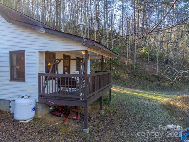 109 Hog Cove Road, Sylva, NC 28779