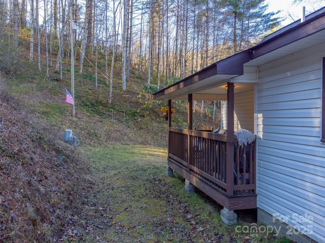 109 Hog Cove Road, Sylva, NC 28779