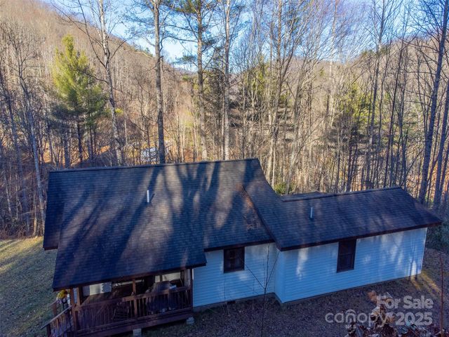 109 Hog Cove Road, Sylva, NC 28779
