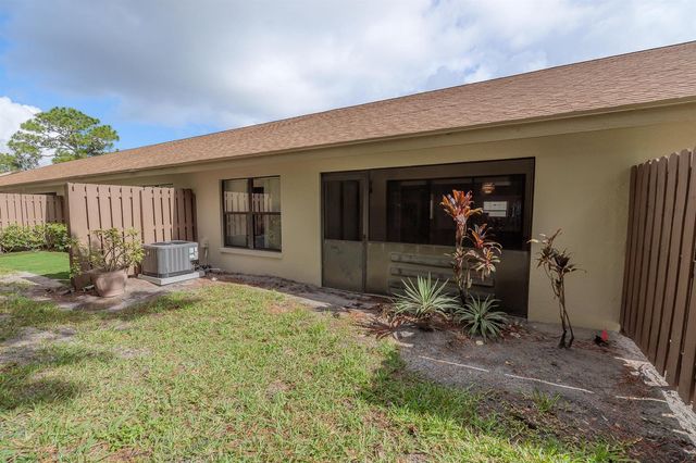 2054 SW Silver Pine Way 123d, Palm City, FL 34990