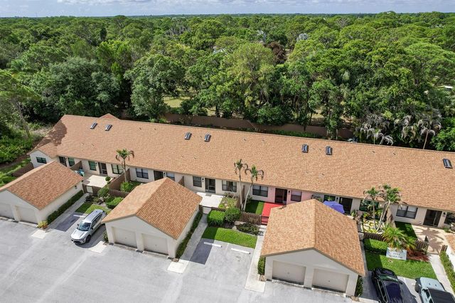 2054 SW Silver Pine Way 123d, Palm City, FL 34990