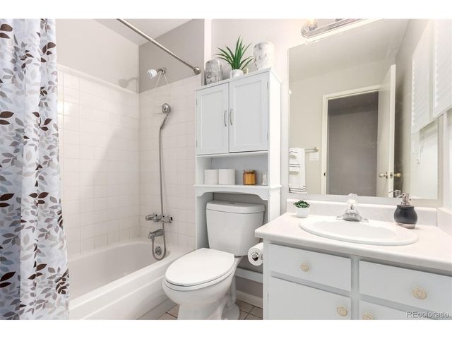 13393 E Asbury Dr 203, Aurora, CO 80014