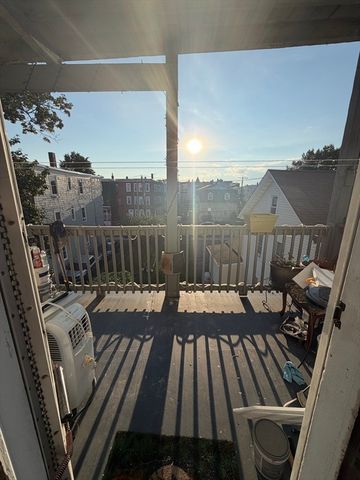 3 Spring Garden St. 3, Boston, MA 02125
