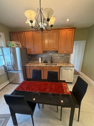 3 Spring Garden St. 3, Boston, MA 02125