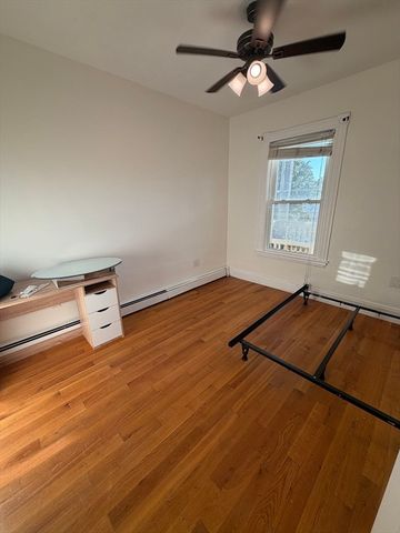 3 Spring Garden St. 3, Boston, MA 02125