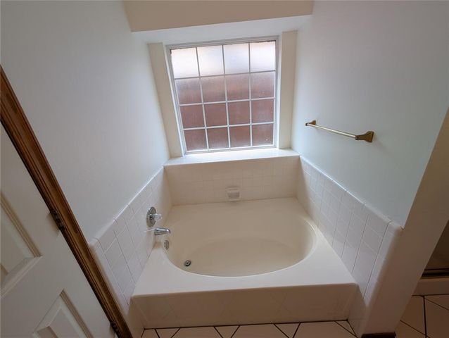 2817 Brompton Drive, Norman, OK 73072