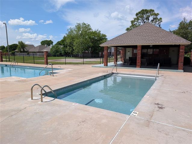 2817 Brompton Drive, Norman, OK 73072