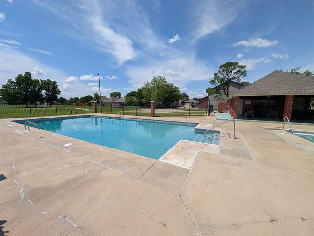 2817 Brompton Drive, Norman, OK 73072