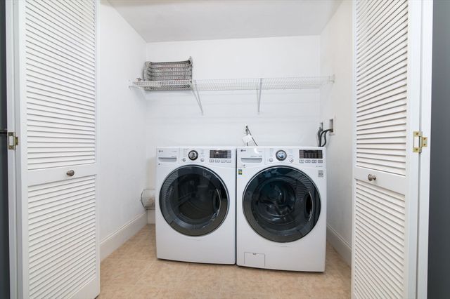 139 Randolph St, Weymouth, MA 02190