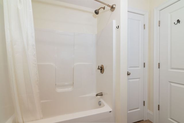 139 Randolph St, Weymouth, MA 02190