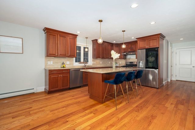 139 Randolph St, Weymouth, MA 02190