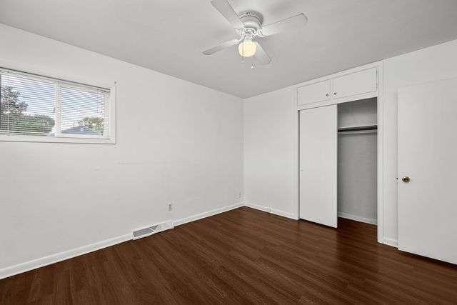 1904 N Oak Street, Bettendorf, IA 52722