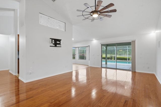 4720 INNISBROOK CT N, Elkton, FL 32033