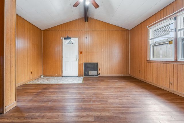 6403 New Jersey Avenue, Hammond, IN 46323