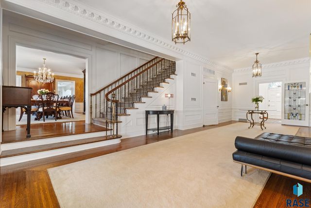 1 W Penmarch Pl Place, Sioux Falls, SD 57108