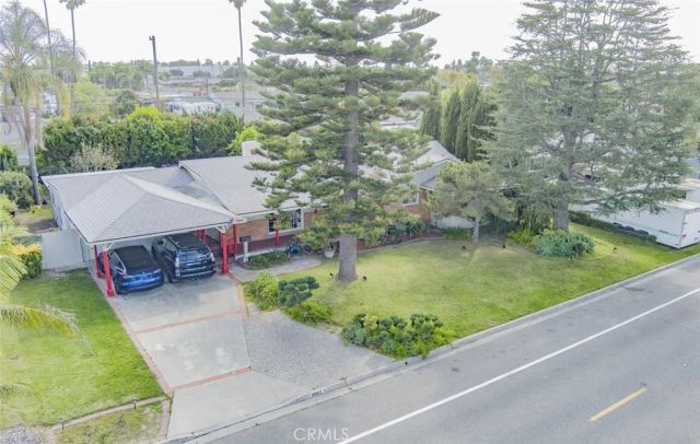 9862 Royal Palm, Garden Grove, CA 92841
