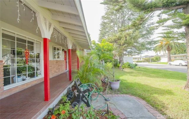 9862 Royal Palm, Garden Grove, CA 92841