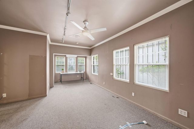 626 W Alabama Street, Houston, TX 77006