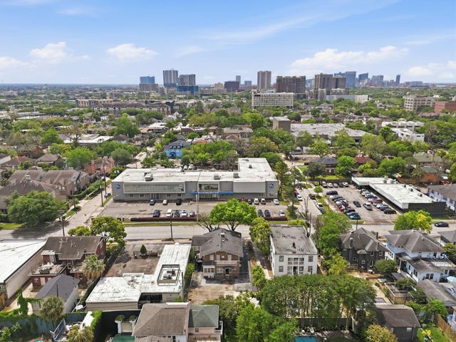 626 W Alabama Street, Houston, TX 77006