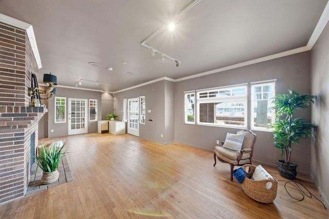 626 W Alabama Street, Houston, TX 77006