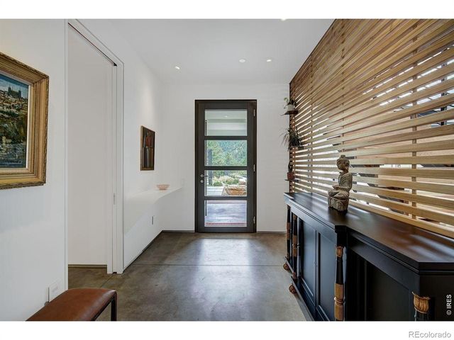 228 Lion Point, Boulder, CO 80302