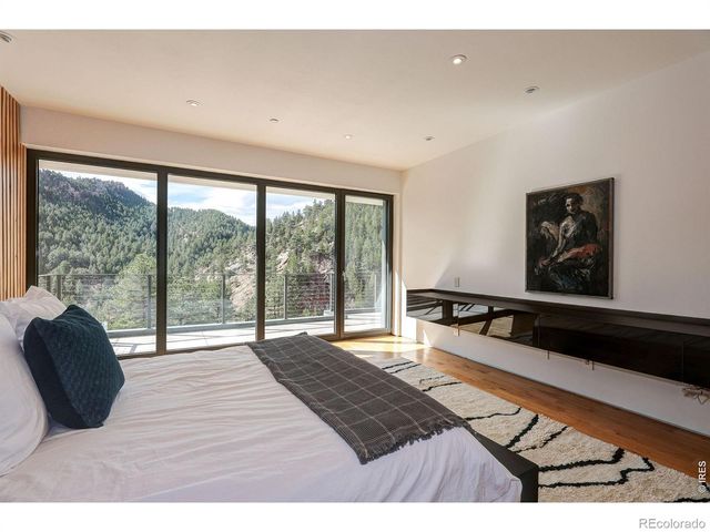 228 Lion Point, Boulder, CO 80302