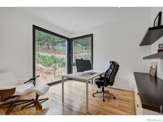 228 Lion Point, Boulder, CO 80302